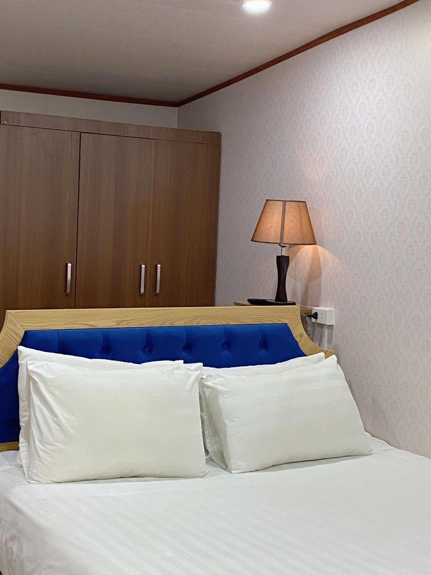 La Renta Premier Hotel & Spa Hanoï Extérieur photo